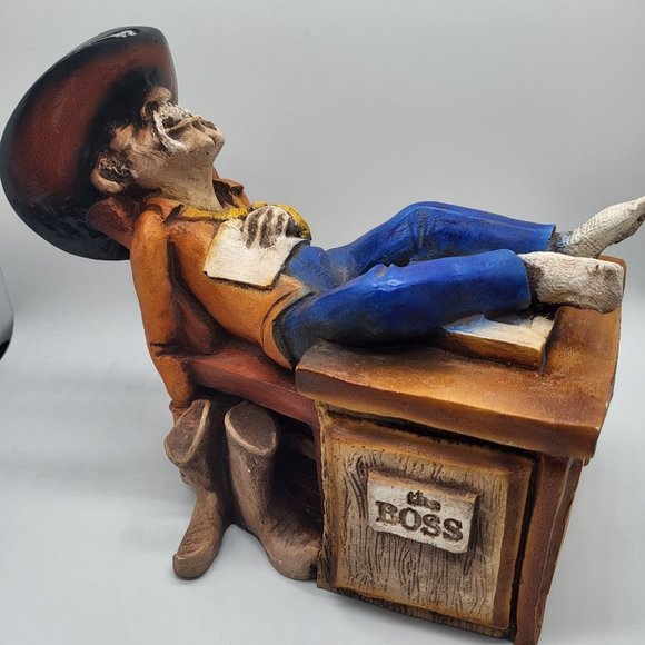 Vintage 1988 THE BOSS Sleeping Cowboy Resin Desk Figurine - Picture 4 of 6